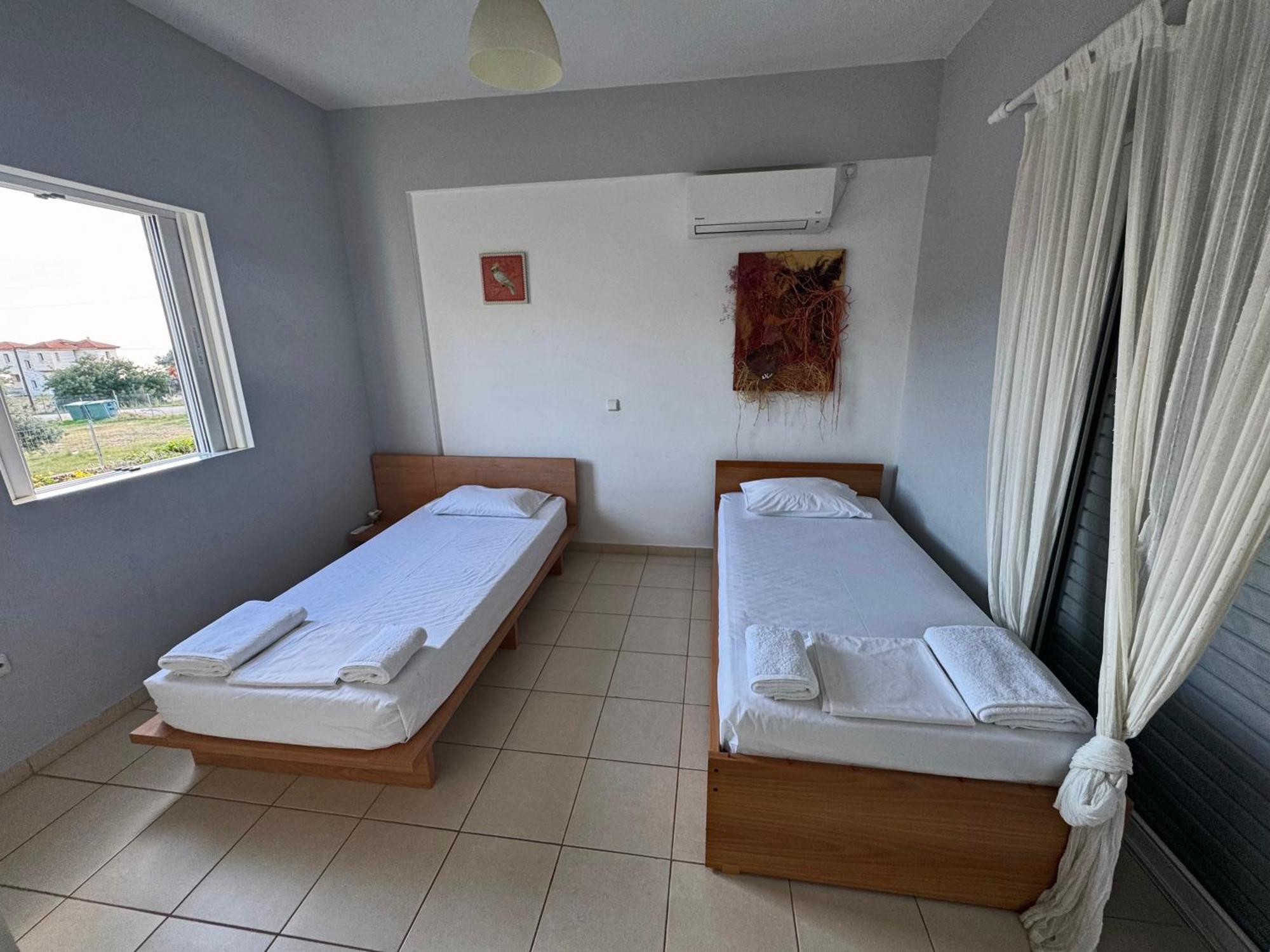 Miramar Complex - Korfos Villa Cameră foto